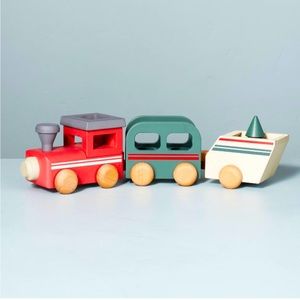 🥰 NEW Hearth & Hand Magnolia Wooden Toy Train! 18 months+